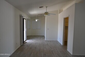 445 E Osage Ave in Apache Junction, AZ - Building Photo - Building Photo