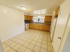 4747 15th Ave S in St. Petersburg, FL - Building Photo - Building Photo