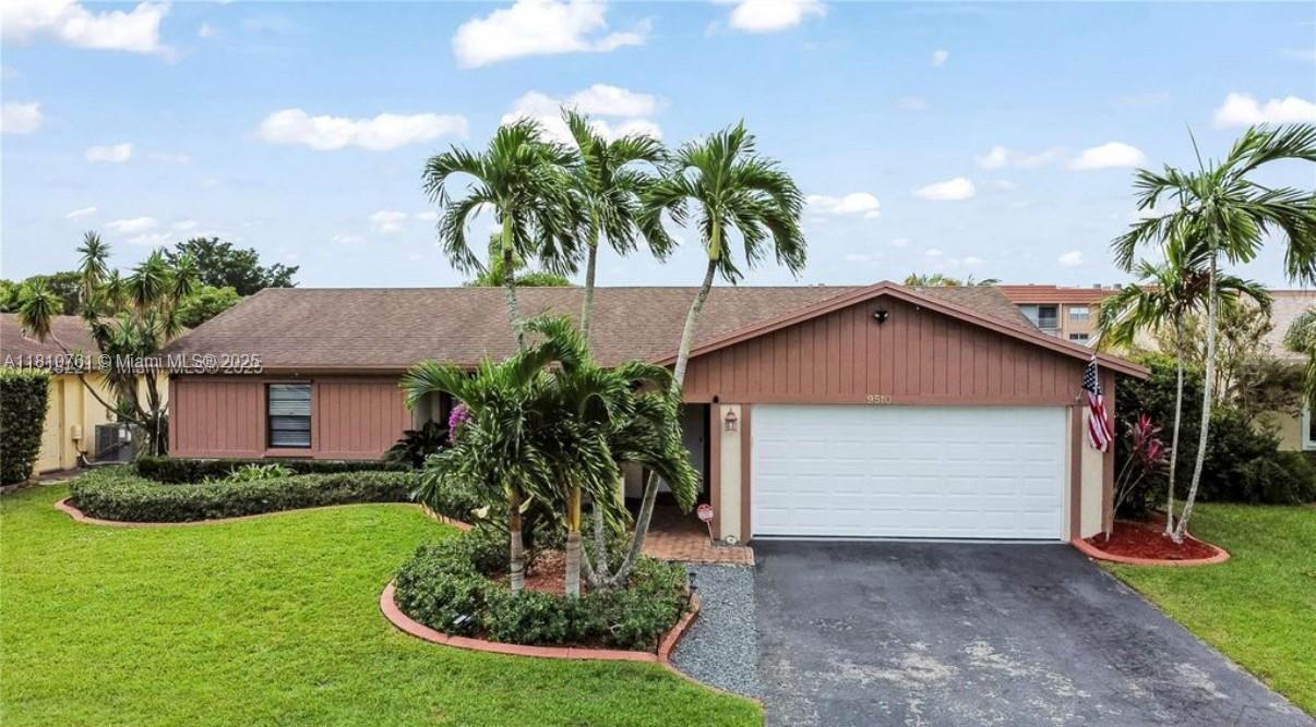 9510 NW 31st Pl in Sunrise, FL - Building Photo