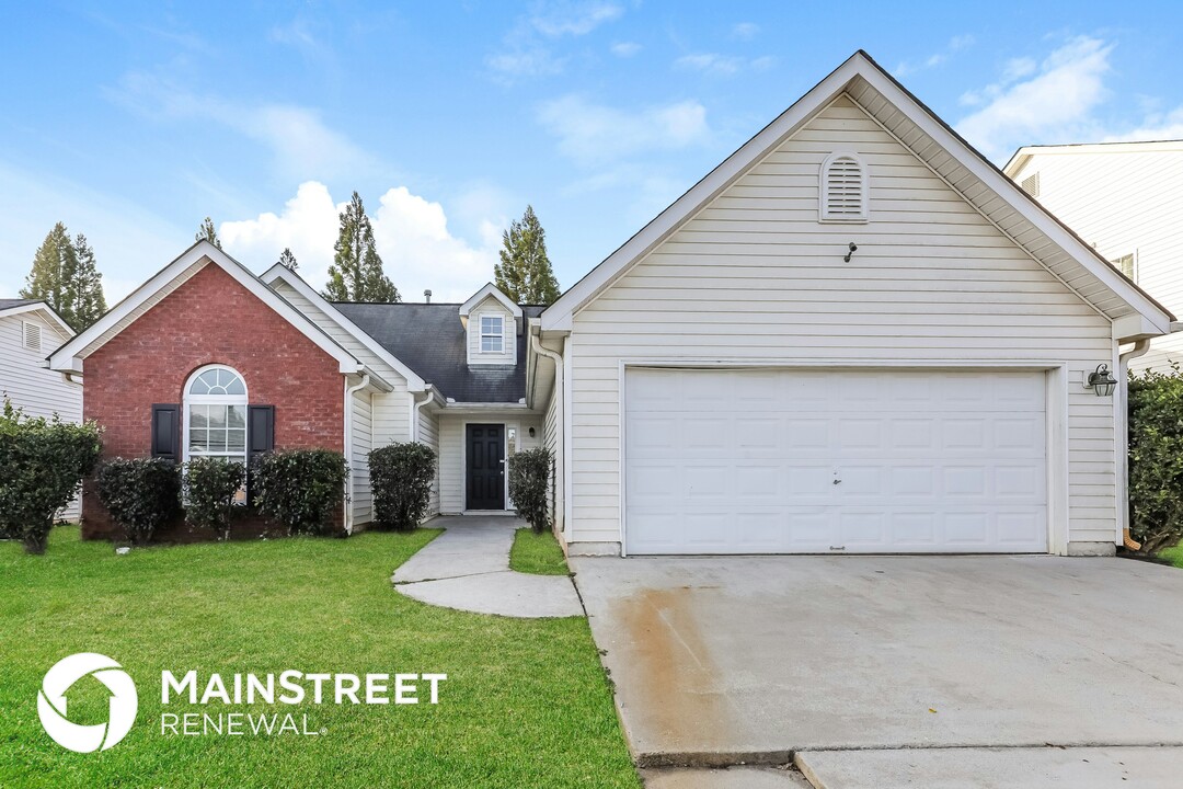 4928 Antelope Cove in Atlanta, GA - Building Photo
