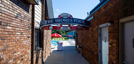 9991 Southwinds Dr in Ira, MI - Foto de edificio - Building Photo