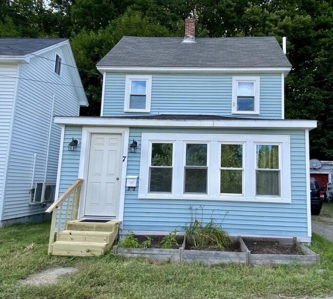 property at 7 Margin St