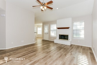 1207 Belclaire Ln in Irving, TX - Building Photo - Building Photo