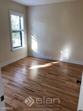 3519 N Racine Ave-Unit -Apt WGD in Chicago, IL - Building Photo - Building Photo