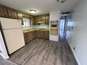 1203 Pso Del Mar in Bullhead City, AZ - Building Photo - Building Photo