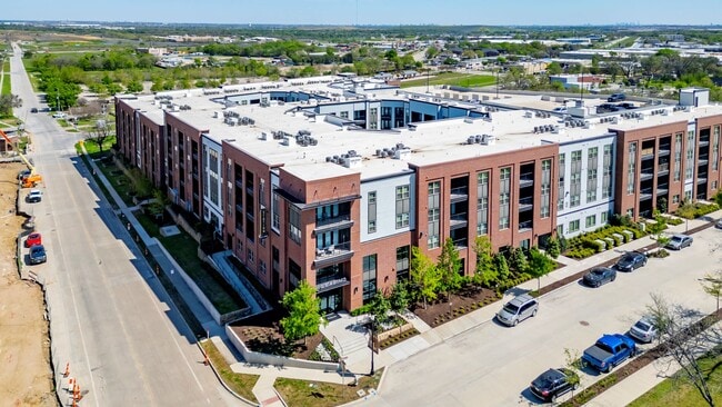 Station at Old Town in Lewisville, TX - Building Photo - Building Photo