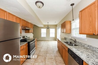 7241 Legacy Dr in Nashville, TN - Foto de edificio - Building Photo