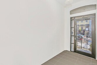 99 Eldert St in Brooklyn, NY - Foto de edificio - Building Photo