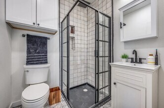 The Vanderbilt in Denton, TX - Building Photo - Building Photo