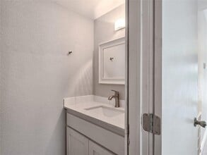 1600 West Ave in Austin, TX - Building Photo - Building Photo