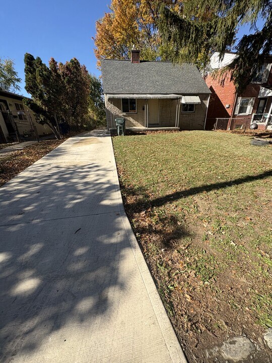 2227 Homestead Dr in Columbus, OH - Building Photo