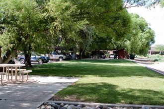 Crossroads Park Apartments in Grand Junction, CO - Building Photo - Building Photo