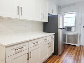 15 Scofield St, Unit 1F in Greenwich, CT - Building Photo - Building Photo
