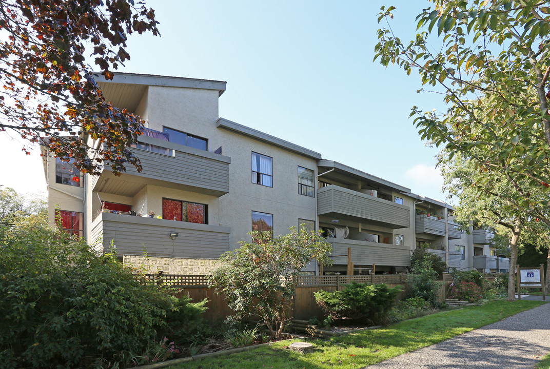 Gardenia Court in Vancouver, BC - Building Photo