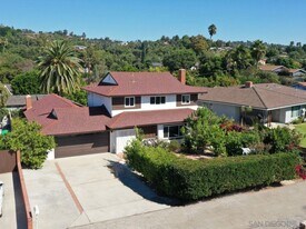 151 W Hillside St in La Habra, CA - Building Photo