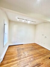 59 Fort Ave, Unit 1 in Boston, MA - Foto de edificio - Building Photo