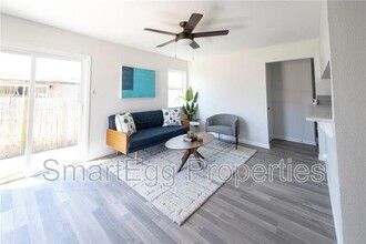 6710 Wentworth Dr in Austin, TX - Building Photo - Building Photo