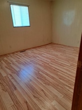 421 S Grant St, Unit 6 in Sullivan, IL - Foto de edificio - Building Photo