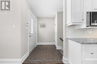 1667 River Rd in Ottawa, ON - Building Photo - Building Photo