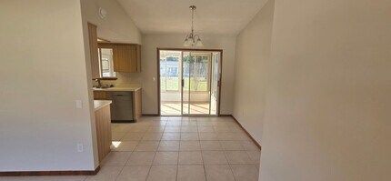 8246 SW 105th Pl in Ocala, FL - Building Photo - Building Photo