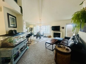25072 Leucadia St, Unit I in Laguna Niguel, CA - Building Photo - Building Photo