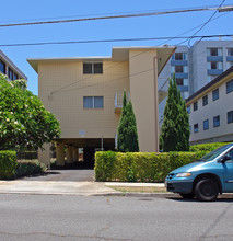 813 Coolidge St in Honolulu, HI - Building Photo - Building Photo