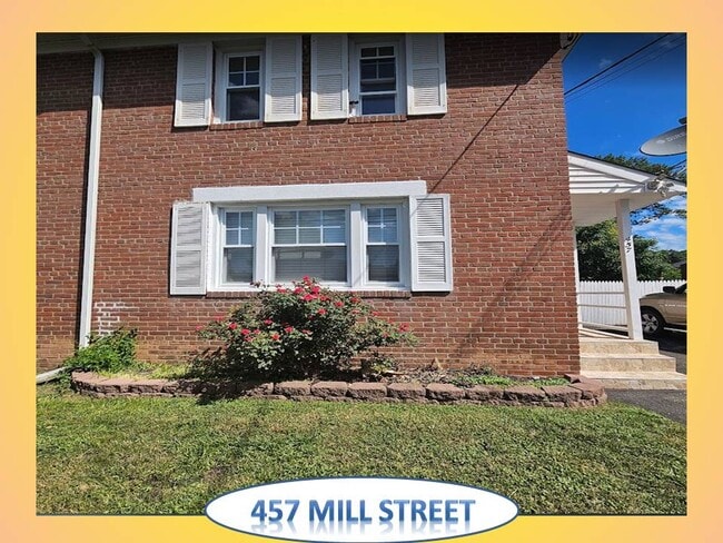 property at 457 Mill St