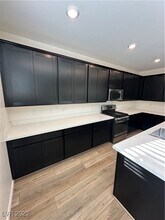 828 Astra Peak St in Henderson, NV - Building Photo - Building Photo