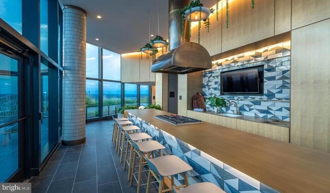 property at 4710 Elm St