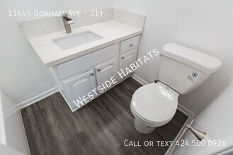 11645 Gorham Ave in Los Angeles, CA - Building Photo - Building Photo