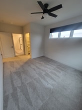 302 W Liberty Dr, Unit 304 in Wheaton, IL - Foto de edificio - Building Photo