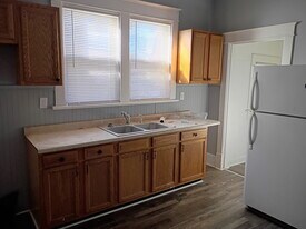 2924 Schaal Ave in Terre Haute, IN - Building Photo