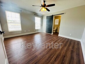 5330 Blue Star Dr in Knoxville, TN - Building Photo - Building Photo