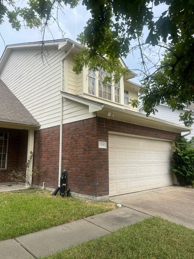 20218 Bronze Bluff Dr