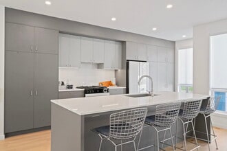 8 8 St SE in Calgary, AB - Building Photo - Building Photo