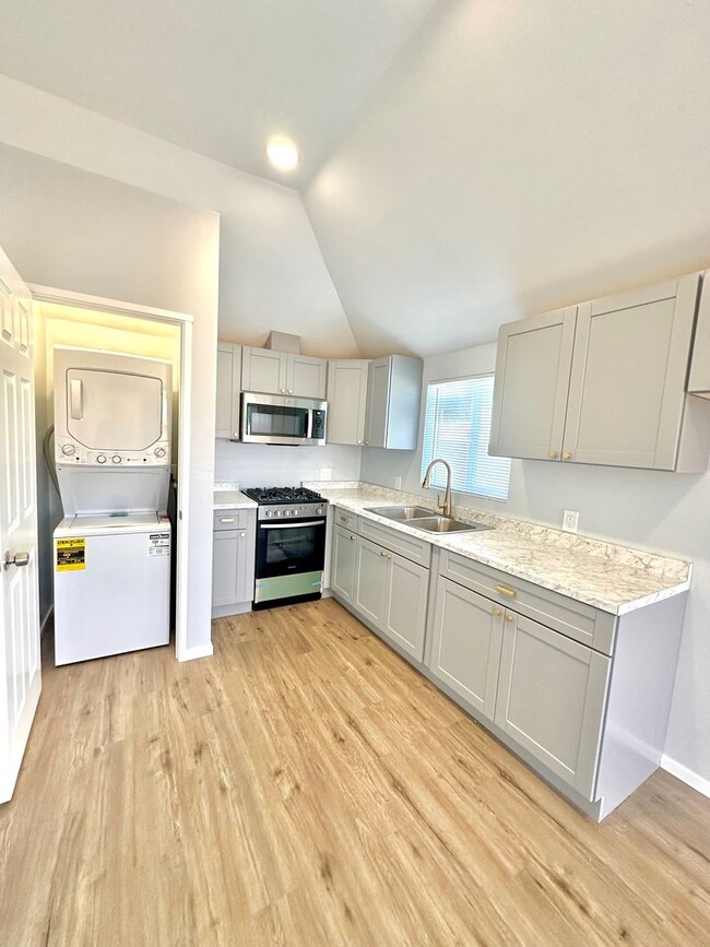 4610-4614 Terrace Ave in Oxnard, CA - Building Photo - Building Photo