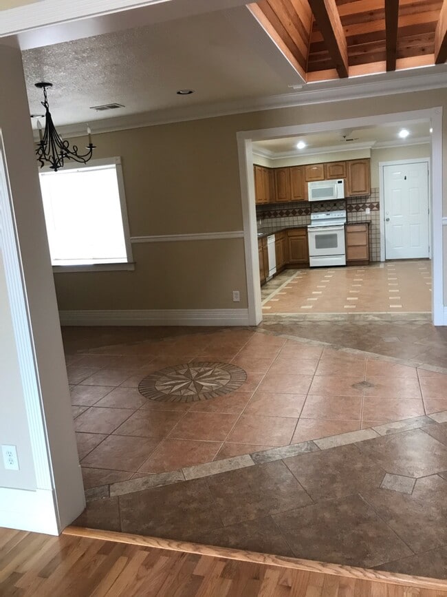 2601 W 3rd St in Roswell, NM - Building Photo - Building Photo