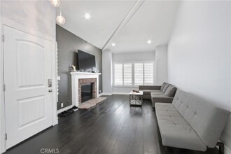 16649 Crape Myrtle Ln in Whittier, CA - Building Photo - Building Photo