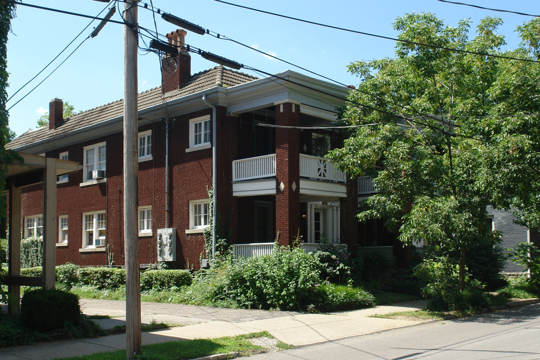 270 Lexington Ave in Lexington, KY - Foto de edificio