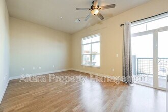 5401 S Park Terrace Ave in Greenwood Village, CO - Foto de edificio - Building Photo