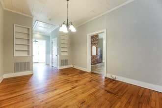 212 Irby Ave in Laurens, SC - Building Photo - Building Photo