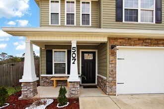 507 Eisenhower Dr in Crestview, FL - Building Photo - Building Photo