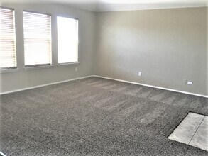 1950 Tawakani Ln in Little Elm, TX - Building Photo - Building Photo