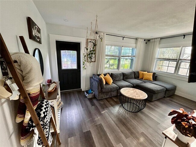 3550 2nd Ave S in St. Petersburg, FL - Building Photo - Building Photo