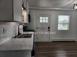 5025 Massillon Rd in North Canton, OH - Building Photo - Building Photo