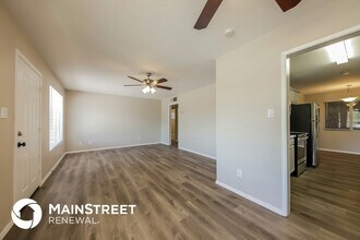 2722 W Tuckey Ln in Phoenix, AZ - Building Photo - Building Photo