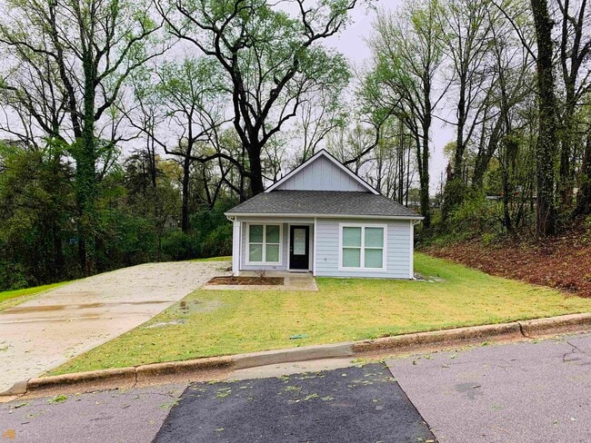 105 Oak St in Lagrange, GA - Building Photo - Building Photo