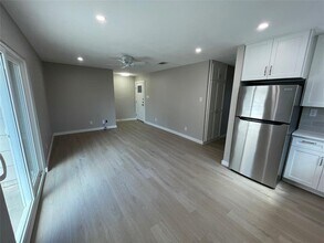 5404 Lishill Cove in Austin, TX - Building Photo - Building Photo