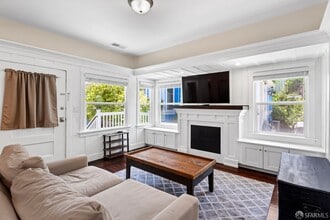 2215 Blake St in Berkeley, CA - Building Photo - Building Photo