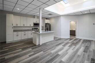 939 Central Ave in Peekskill, NY - Building Photo - Building Photo